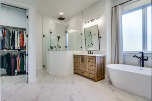 112 Wooded Acres Dr, Mineral Wells, TX 76067 - Photo 21