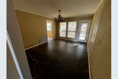 319 Jamie Way, Greenville, TX 75402 - Photo 9