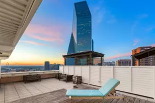 511 N Akard St, Dallas, TX 75201 - Photo 21