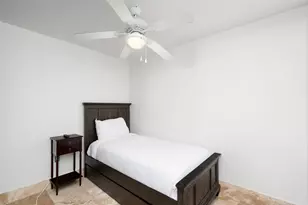 511 N Akard St, Dallas, TX 75201 - Photo 19