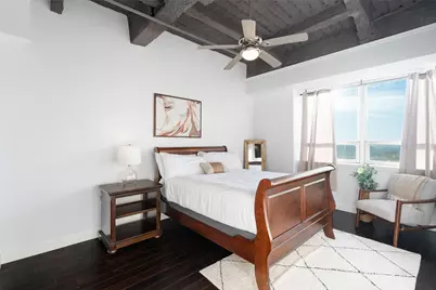 511 N Akard Street #1502, Dallas, TX 75201 - Photo 11