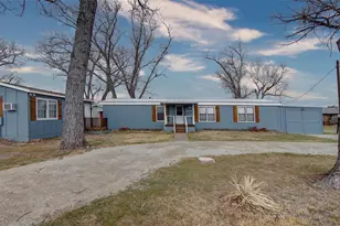 1059 Airport Rd, Possum Kingdom Lake, TX 76449 - Photo 3