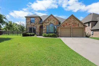 1617 Thousand Oaks Drive, Decatur, TX 76234 - Photo 1