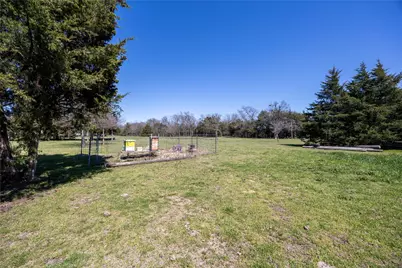 645 County Road 4160, Bonham, TX 75418 - Photo 15