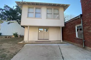 207 NW 4th Ave, Mineral Wells, TX 76067 - Photo 25