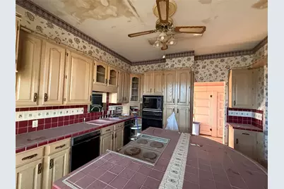 207 NW 4th Avenue, Mineral Wells, TX 76067 - Photo 7