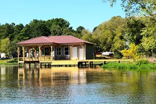 11524 Drakes Lndg, Frankston, TX 75763 - Photo 1