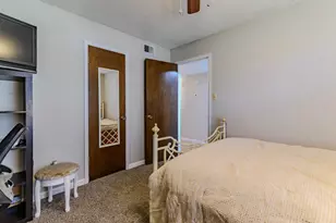 4815 Crestmont Ct, Arlington, TX 76017 - Photo 17