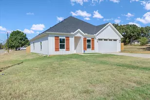 1001 N Oak Dr, Denison, TX 75020 - Photo 3