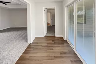 316 Diamond Ln, Burleson, TX 76028 - Photo 13