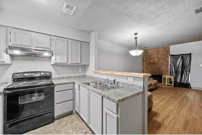 9455 Olde Towne Row, Dallas, TX 75227 - Photo 7