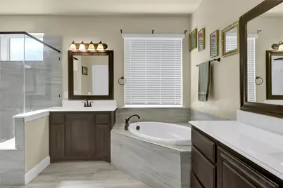 1304 Rainier Court, Mansfield, TX 76063 - Photo 21