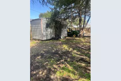 104 Cedar Creek Drive, Groesbeck, TX 76642 - Photo 21