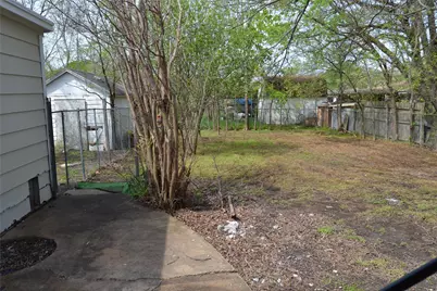 608 S Loving Avenue, Sherman, TX 75090 - Photo 23