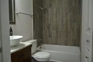 608 S Loving Ave, Sherman, TX 75090 - Photo 17