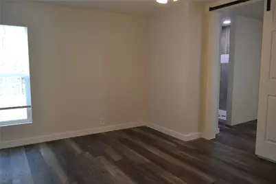 608 S Loving Avenue, Sherman, TX 75090 - Photo 11