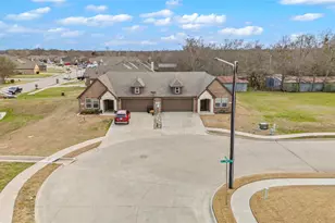 103 Tate Ln, Greenville, TX 75402 - Photo 9