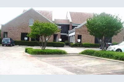 1638 W Irving Boulevard, Irving, TX 75061 - Photo 29