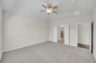 305 Sugarlands Dr, Greenville, TX 75402 - Photo 15