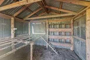 13023 Big Indian Rd, Callisburg, TX 76240 - Photo 19