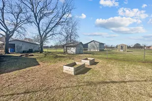 13023 Big Indian Rd, Callisburg, TX 76240 - Photo 13