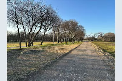 690 McConnell Road, Gunter, TX 75058 - Photo 15