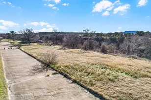 1711 Tiffany Ln, Glen Rose, TX 76043 - Photo 9