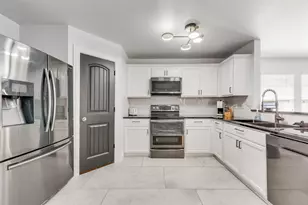 2054 Enchanted Rock Dr, Forney, TX 75126 - Photo 9