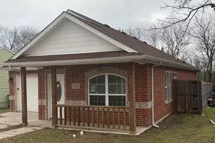 125 N Aiken St, Waxahachie, TX 75165 - Photo 1