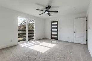 9475 Timberleaf Dr, Dallas, TX 75243 - Photo 23