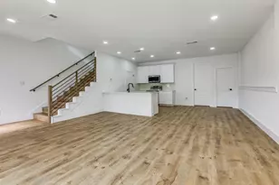 9475 Timberleaf Dr, Dallas, TX 75243 - Photo 9