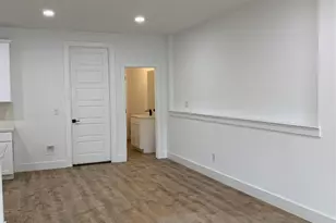 9475 Timberleaf Dr, Dallas, TX 75243 - Photo 5