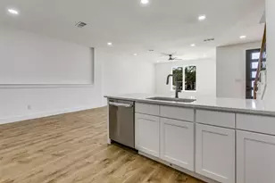 9475 Timberleaf Dr, Dallas, TX 75243 - Photo 17