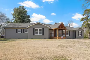 306 Quitman St, Pittsburg, TX 75686 - Photo 1
