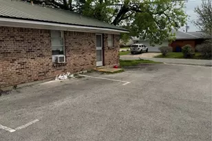 301 W Chestnut St, Kaufman, TX 75142 - Photo 25