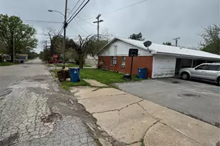 301 W Chestnut St, Kaufman, TX 75142 - Photo 31