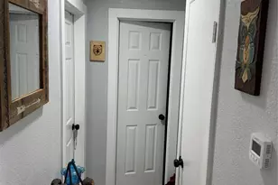 301 W Chestnut St, Kaufman, TX 75142 - Photo 17