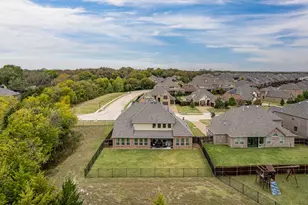 8914 Waters Ln, Rowlett, TX 75089 - Photo 33