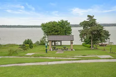 8914 Waters Lane, Rowlett, TX 75089 - Photo 39