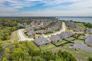 8914 Waters Ln, Rowlett, TX 75089 - Photo 35