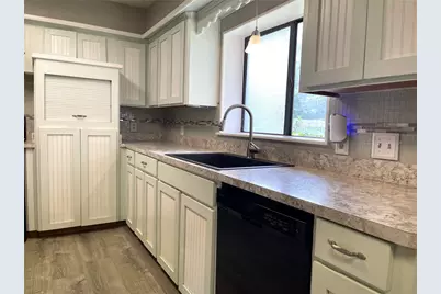 806 Robindale Lane, Fairfield, TX 75840 - Photo 11