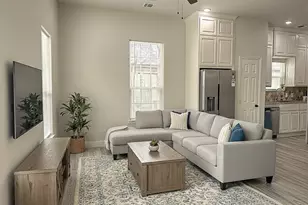 605 Olive St, Cleburne, TX 76031 - Photo 1