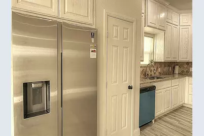 605 Olive Street, Cleburne, TX 76031 - Photo 9