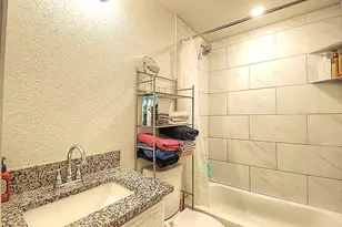 605 Olive St, Cleburne, TX 76031 - Photo 19