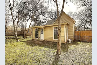 605 Olive Street, Cleburne, TX 76031 - Photo 33