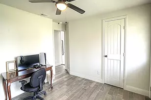 605 Olive St, Cleburne, TX 76031 - Photo 25