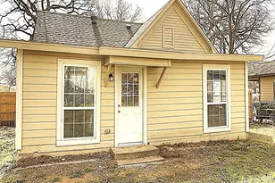 605 Olive St, Cleburne, TX 76031 - Photo 31