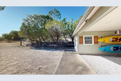 3725 Hazard Way, Possum Kingdom Lake, TX 76429 - Photo 5