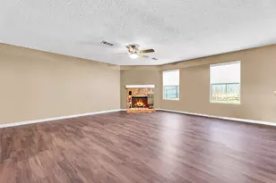 5237 Bedfordshire Dr, Fort Worth, TX 76135 - Photo 11