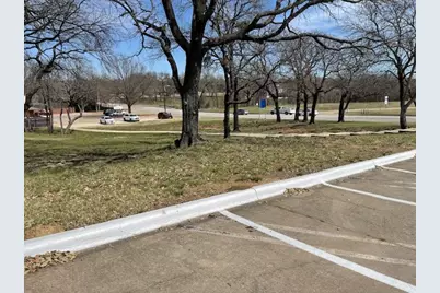 1130/1131 N Walnut Creek Dr Drive, Mansfield, TX 76063 - Photo 13